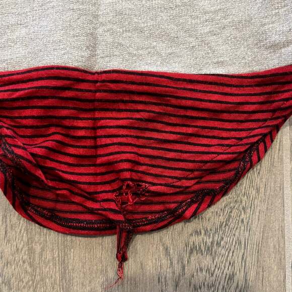 TLK Gray & Red Drop Hem Long Sleeve Shirt Size 18-24 Months - Picture 5 of 5